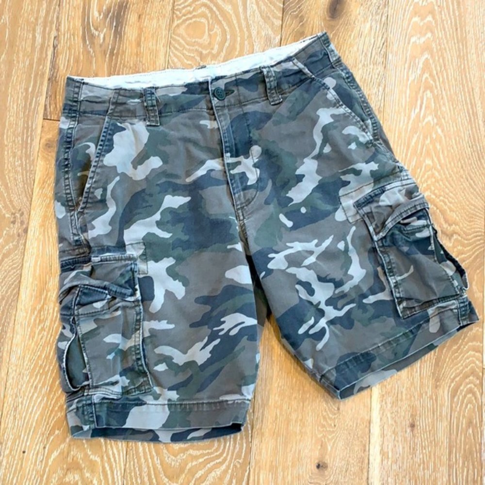 Old Navy Camo Cargo Shorts